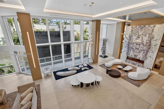21205 Yacht Club Drive 605, North Tower At The Point, Aventura, FL