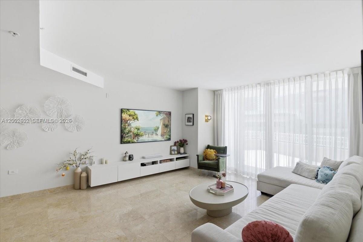 801 Brickell Key Boulevard 409, Miami, FL 33131 photo 13