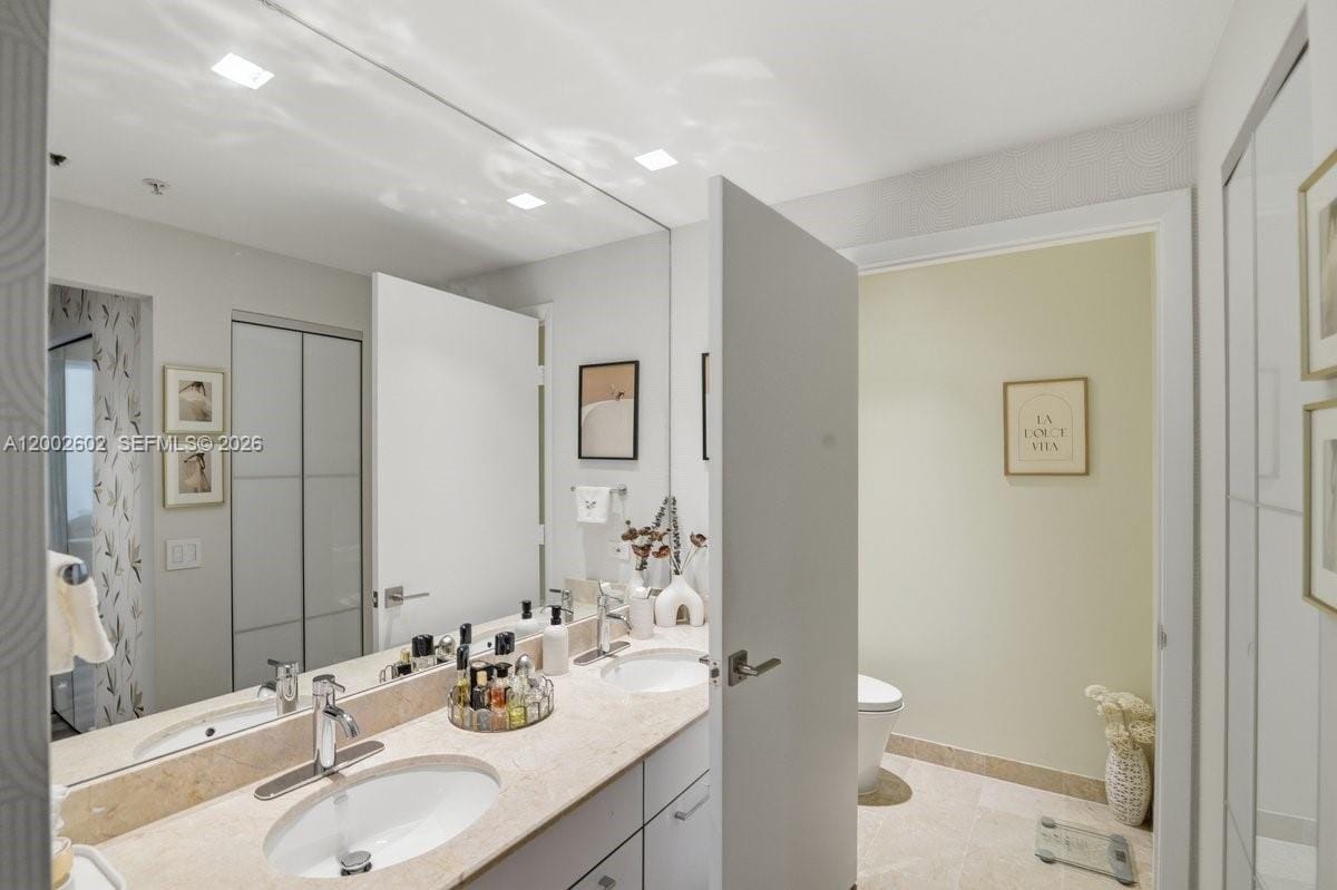 801 Brickell Key Boulevard 409, Miami, FL 33131 photo 26
