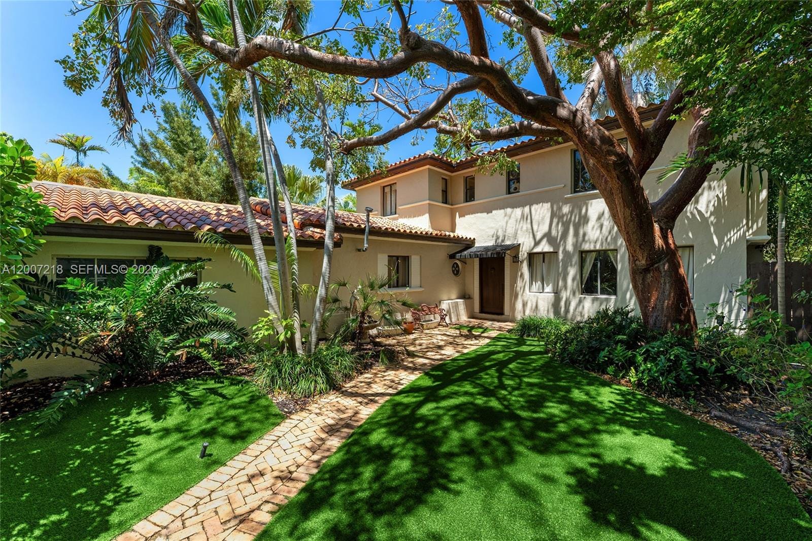 6121 La Gorce Drive — photo 5