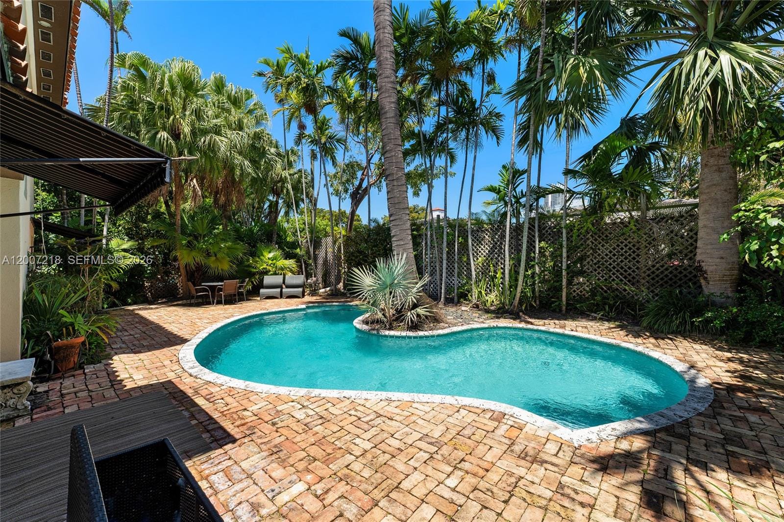 6121 La Gorce Drive — photo 9