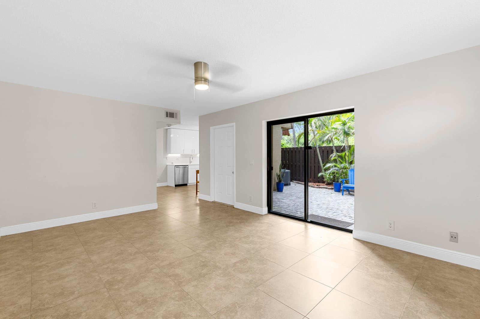 22958 Oxford Place D, Boca Raton, FL 33433 photo 6