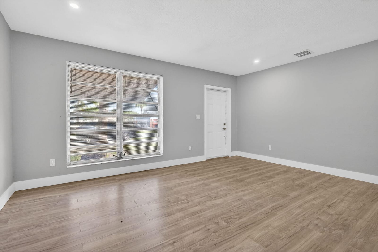 3830 SW 30th Street, Hollywood, FL 33023 photo 4