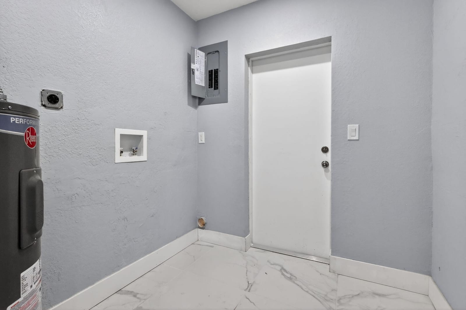 3830 SW 30th Street, Hollywood, FL 33023 photo 8
