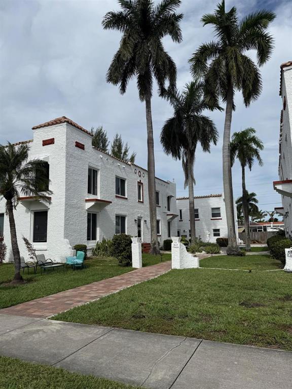 817 Tyler Street 2, Hollywood, FL 33019, Hollywood
