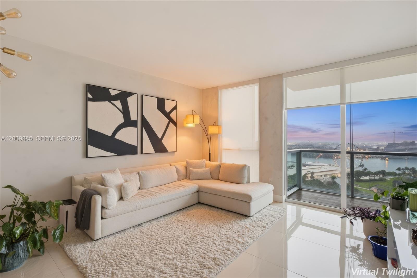 253 NE 2nd Street 2005, Miami, FL 33132