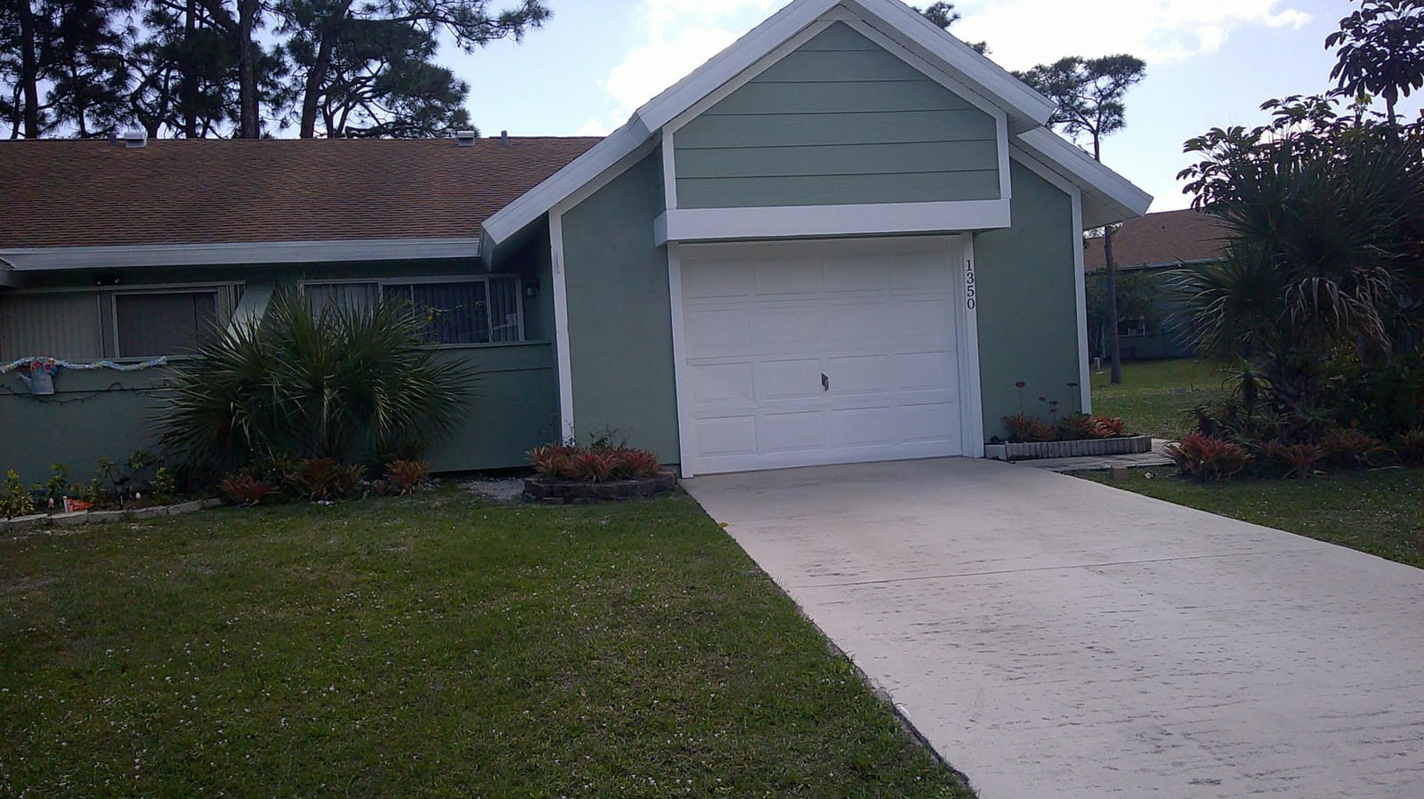 1350 SE La Haven Court, Port St. Lucie, FL 34952 photo 2