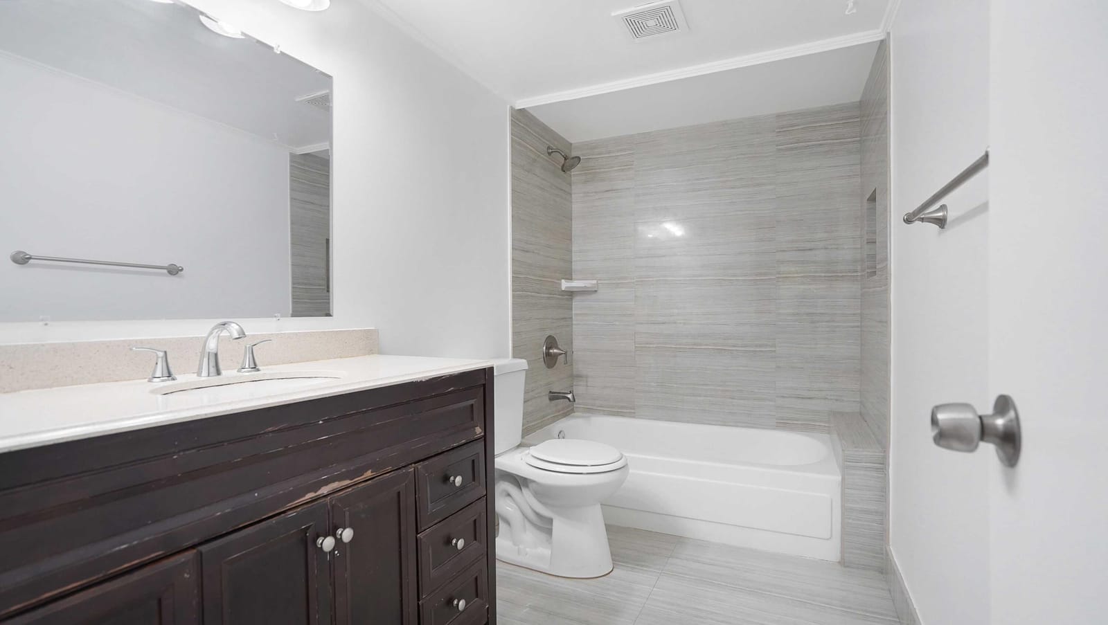 3105 Oakland Shores Drive J106, Oakland Park, FL 33309 photo 13