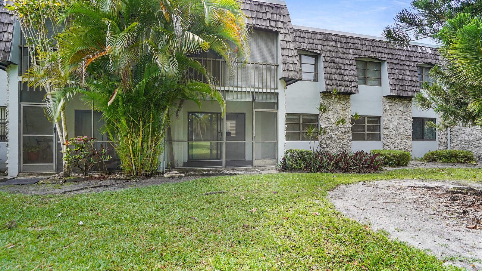 3105 Oakland Shores Drive J106, Oakland Park, FL 33309 photo 17