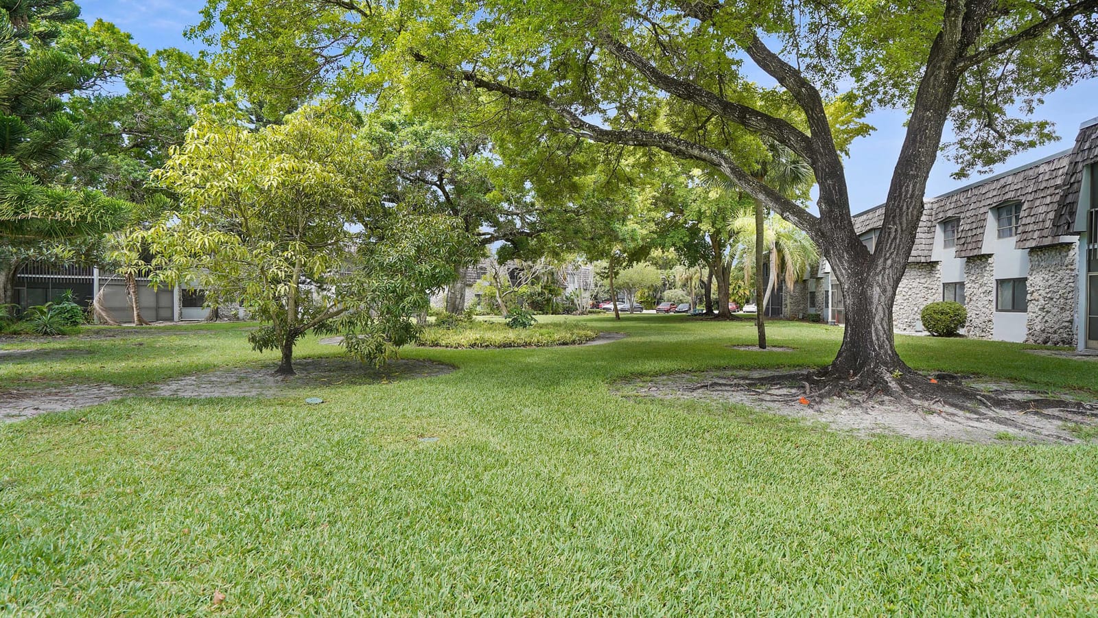 3105 Oakland Shores Drive J106, Oakland Park, FL 33309 photo 18