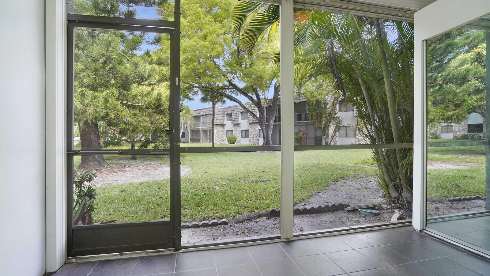 3105 Oakland Shores Drive J106, Oakland Park, FL 33309 photo 19