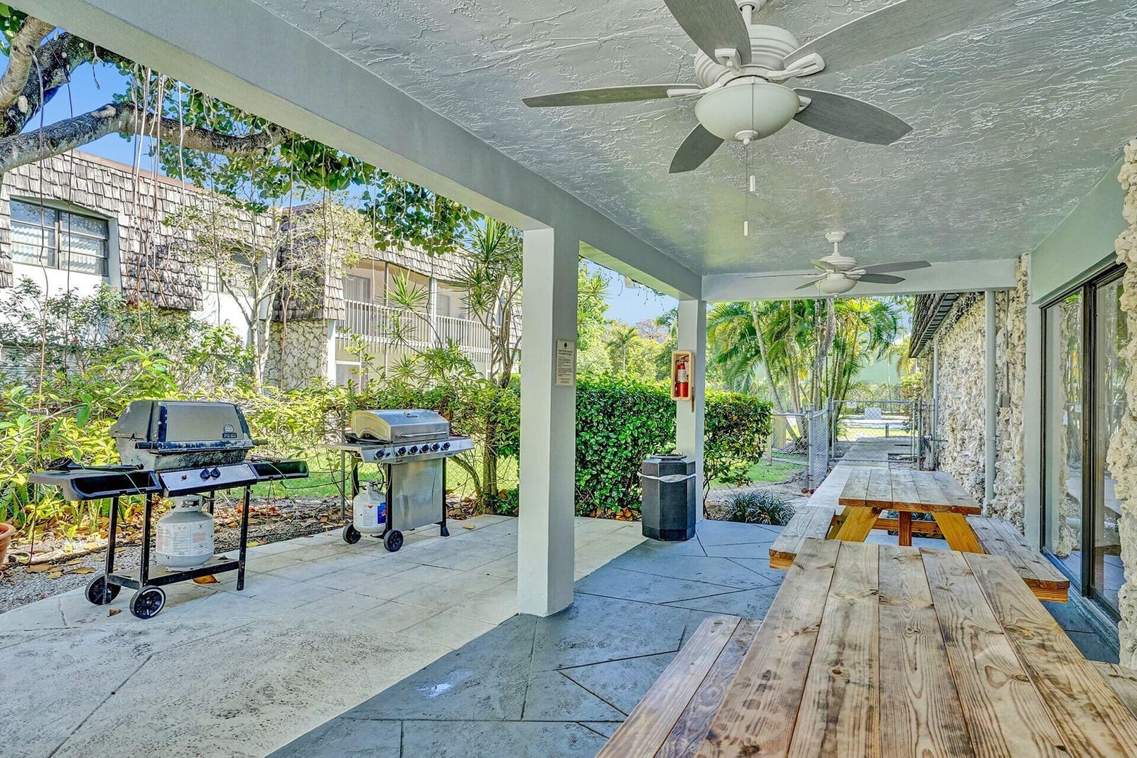 3105 Oakland Shores Drive J106, Oakland Park, FL 33309 photo 25