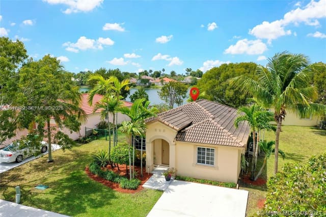 450 SE 30th Drive, Homestead, FL 33033
