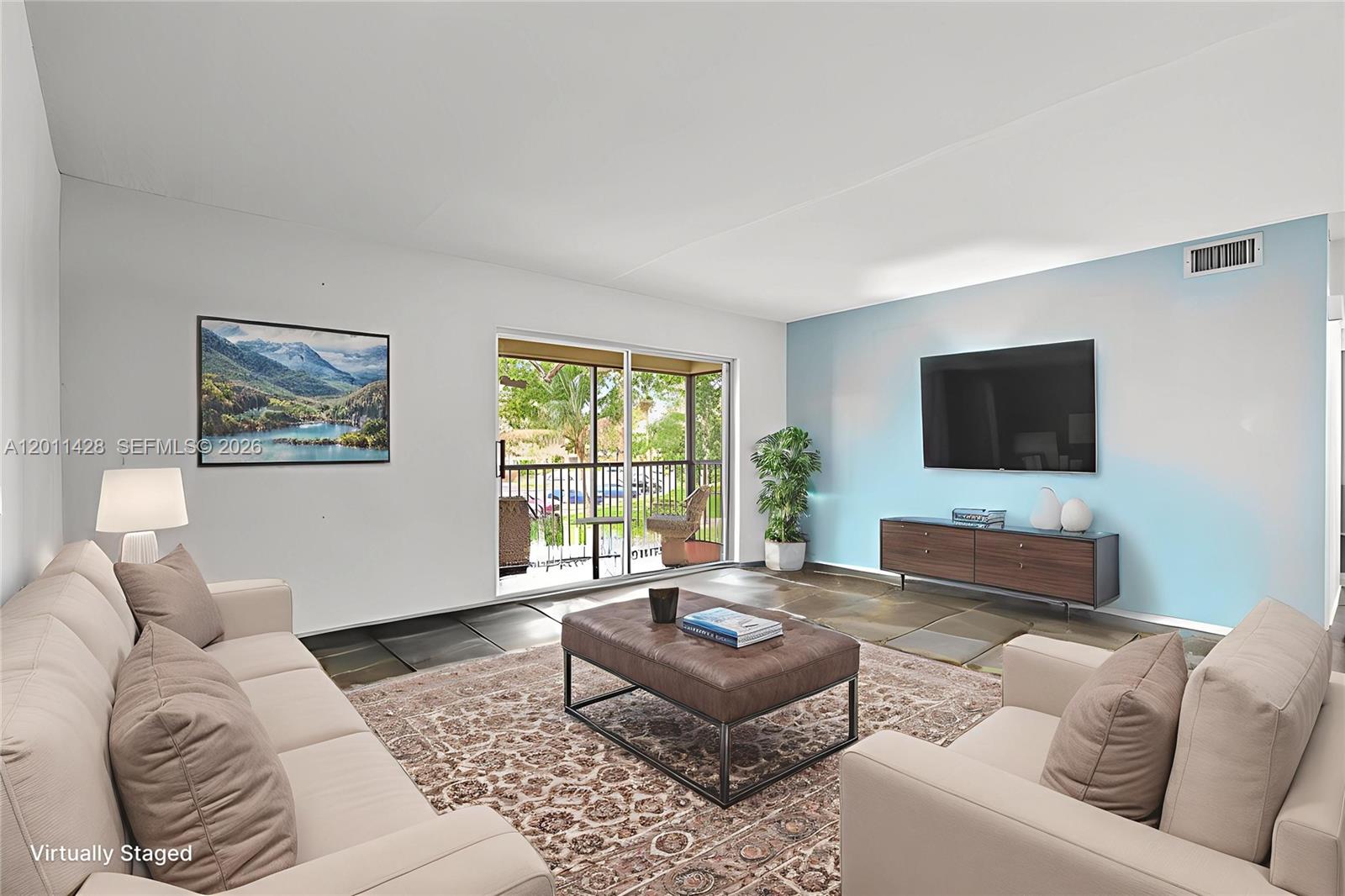 3083 N Oakland Forest Drive 206, Oakland Park, FL 33309, Oakland Park