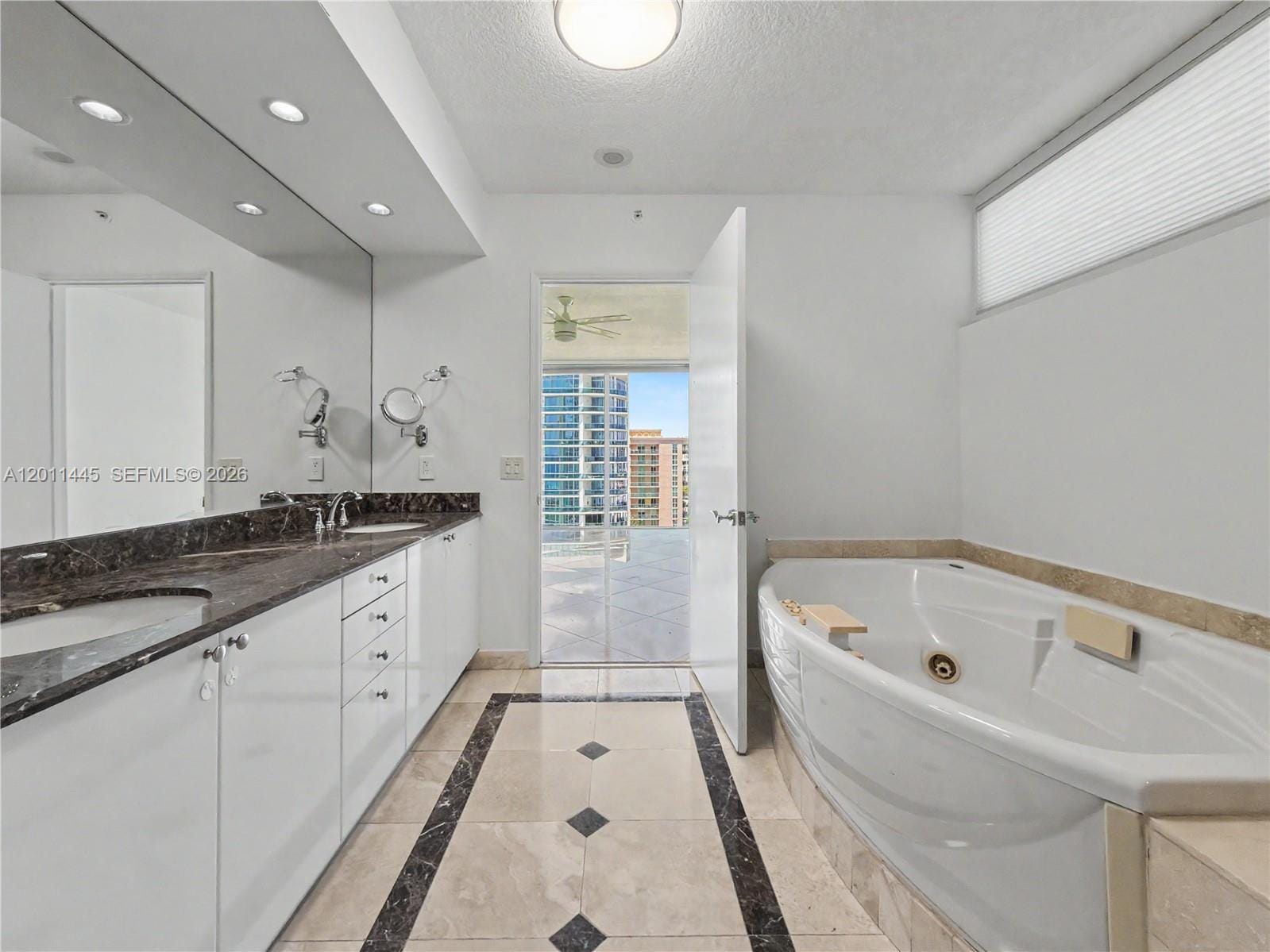 17555 Collins Avenue 1502, Sunny Isles Beach, FL 33160 photo 19