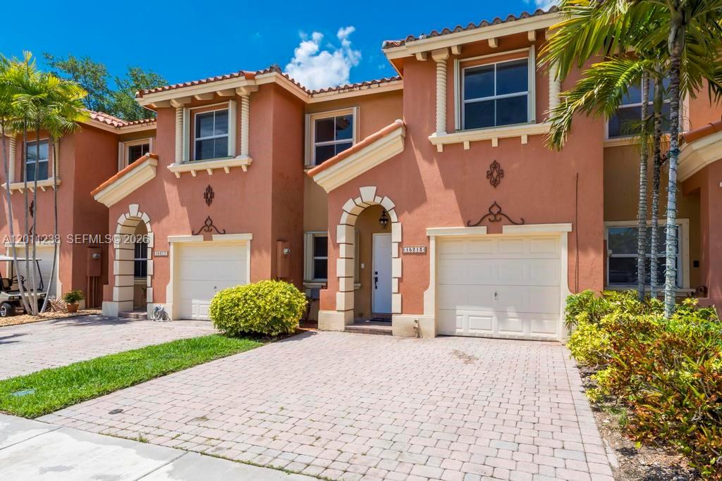 15213 SW 30th Terrace, Miami, FL 33185, Miami