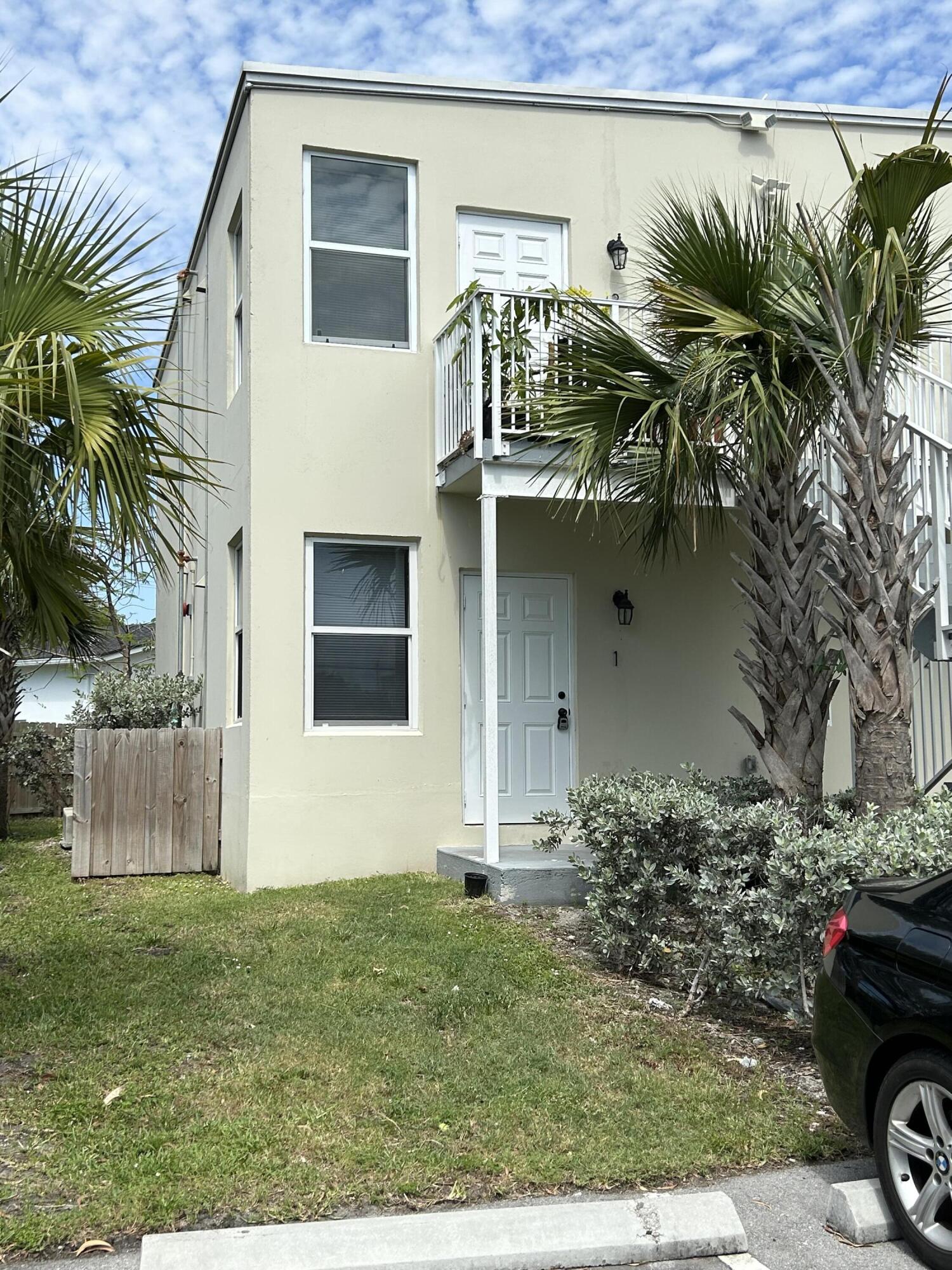 661 NW 21st Terrace, Fort Lauderdale, FL 33311, Fort Lauderdale