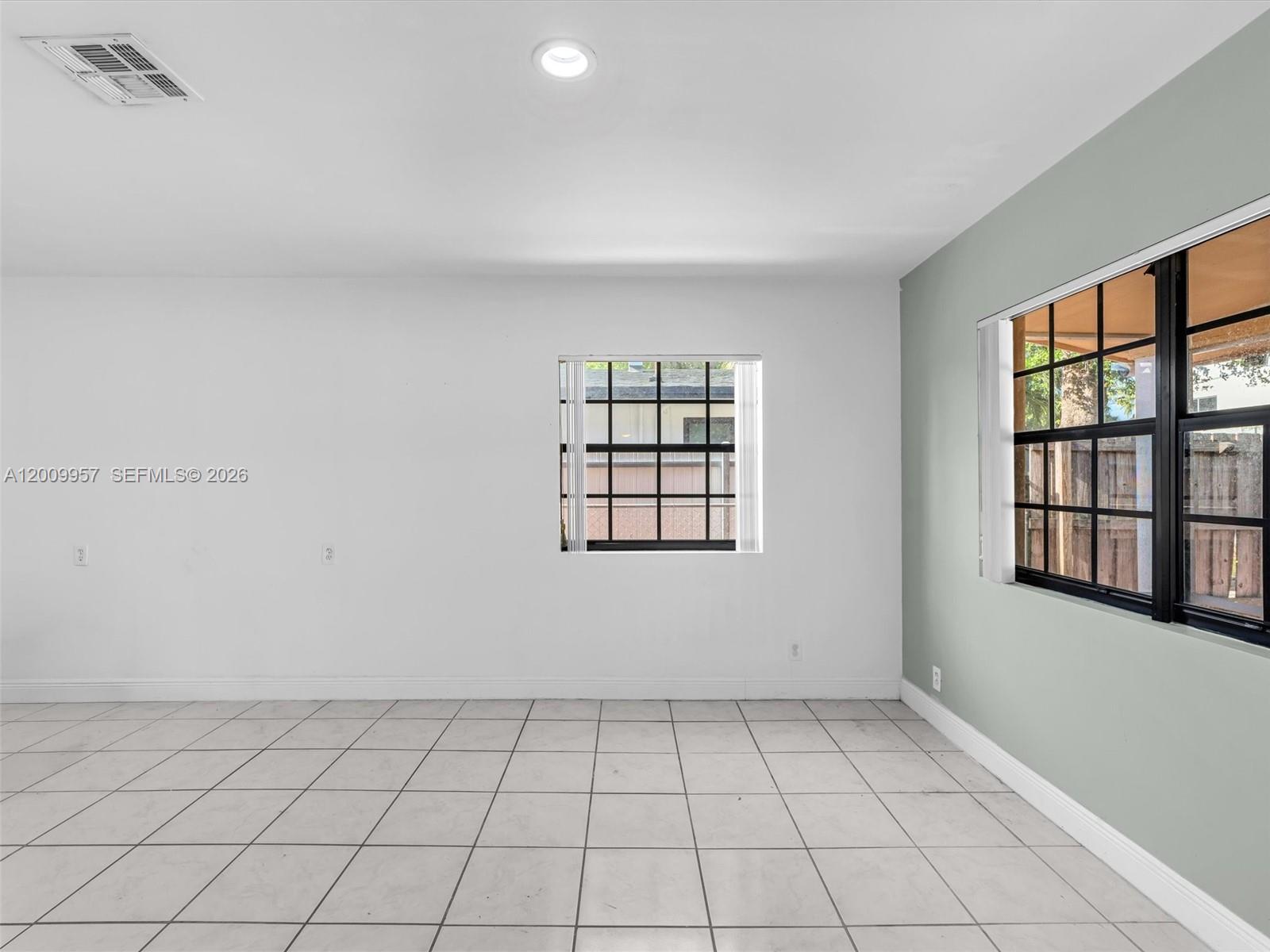 1322 SW 26th Terrace — photo 12