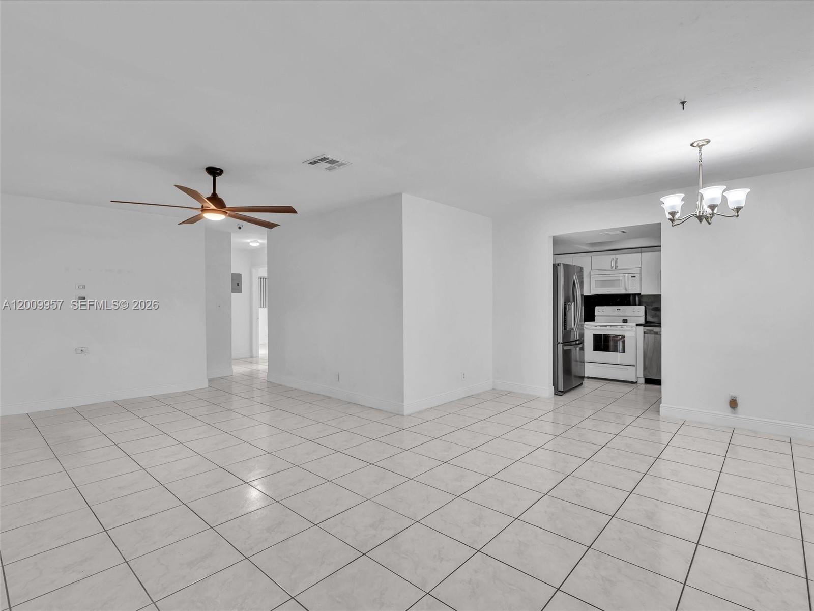 1322 SW 26th Terrace — photo 5