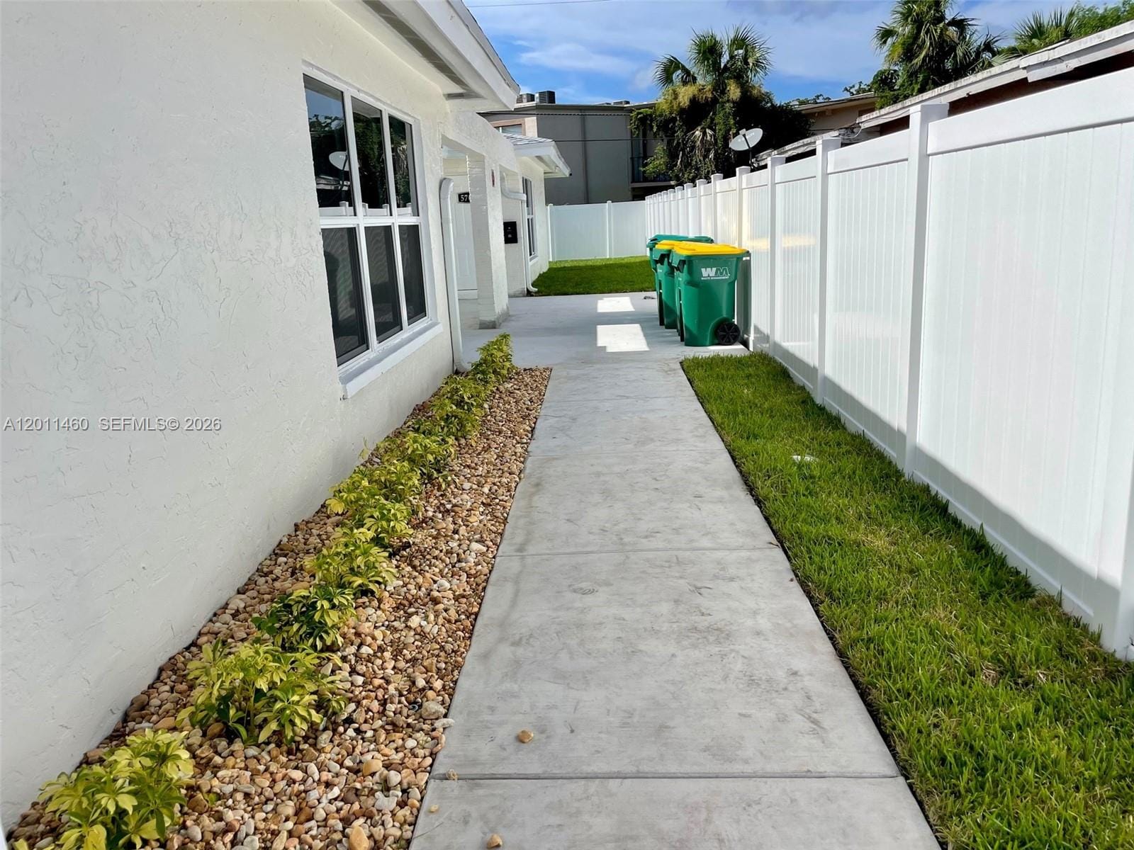 5711 NW 28th Street 5711 — photo 3