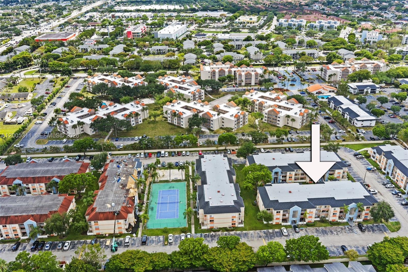 18880 NW 57th Avenue 301, Hialeah, FL 33015, Hialeah