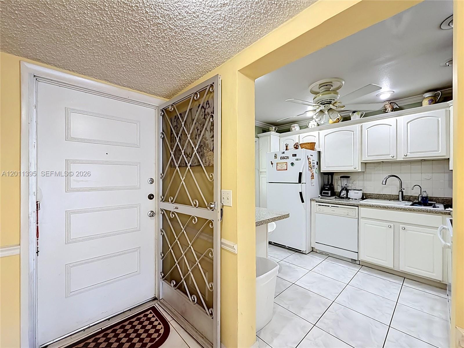 330 SE 2nd Street 305E, Hallandale Beach, FL 33009 photo 8