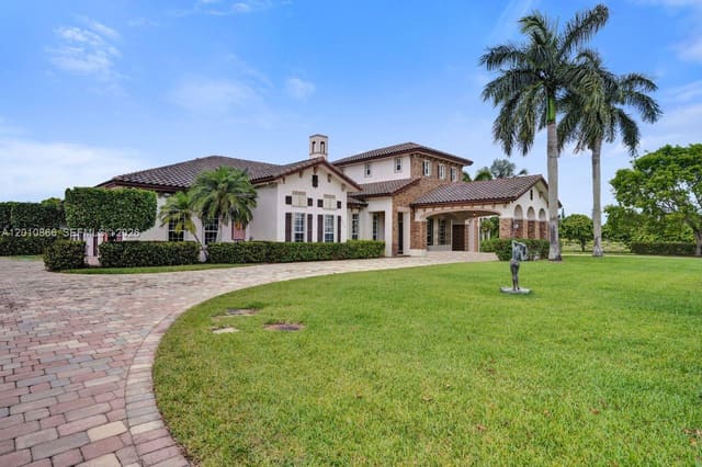 31310 SW 215th Avenue, Homestead, FL 33030