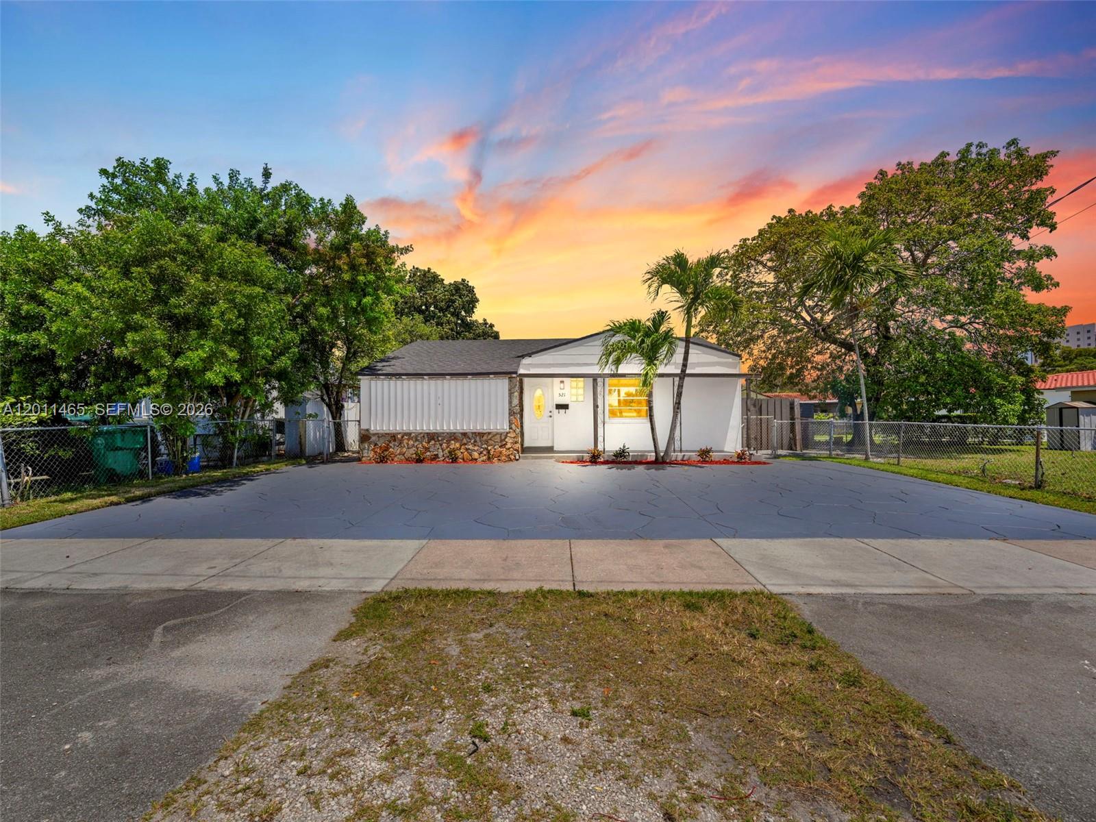 521 SW 64th Court, Miami, FL 33144, Miami