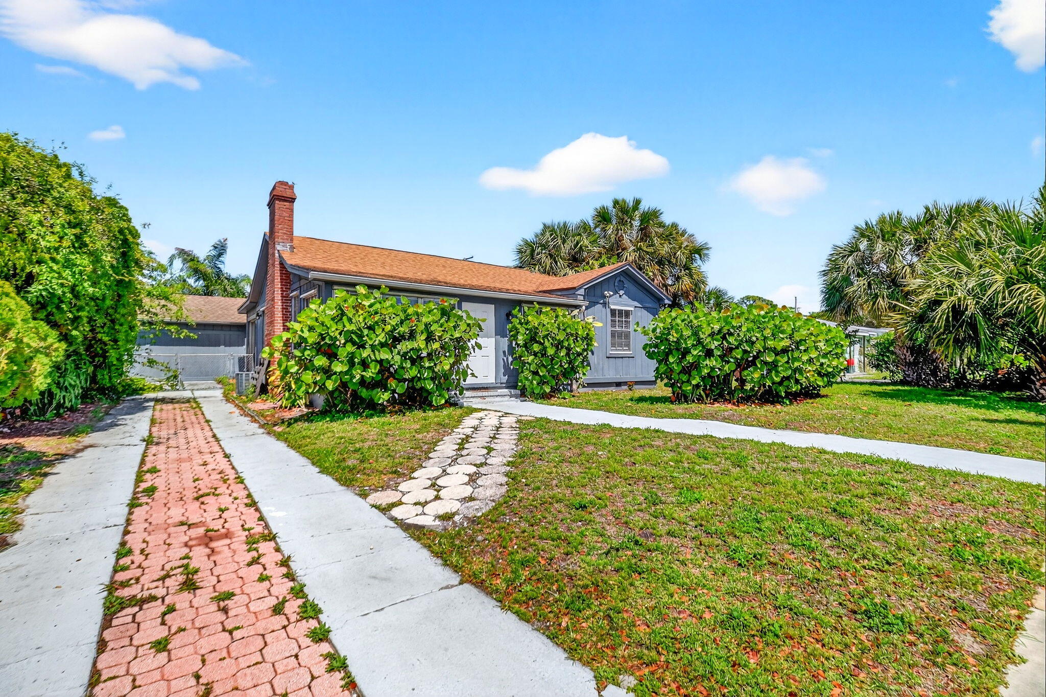 1123 Oak Street, West Palm Beach, FL 33405, West Palm Beach