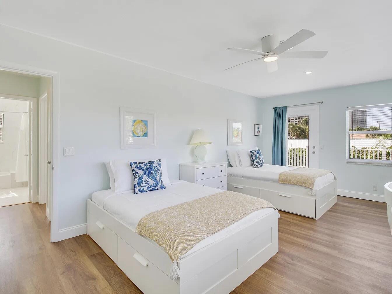 1310 Manor Drive, Singer Island, FL 33404 photo 22