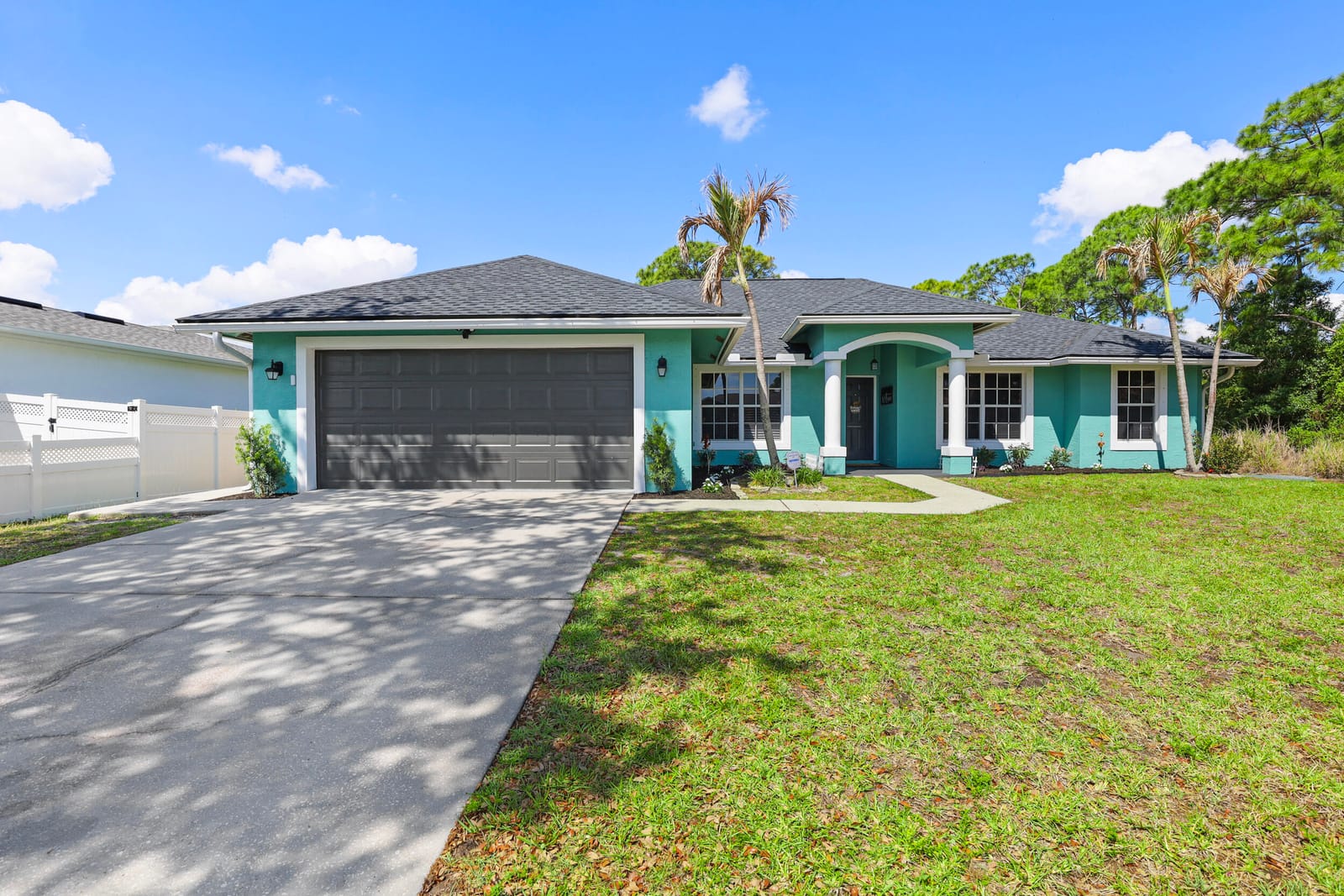 3674 SW Margela Street, Port St. Lucie, FL 34953