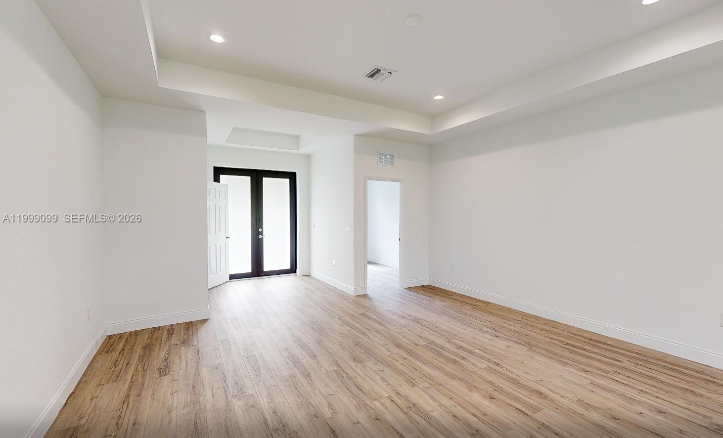 902 Magnolia Avenue — photo 11
