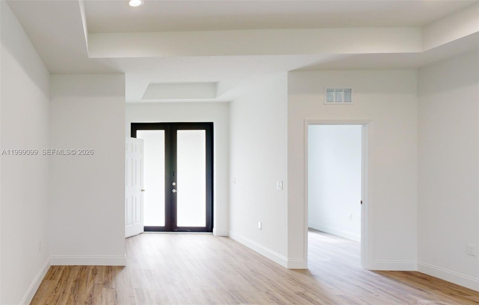 902 Magnolia Avenue — photo 6