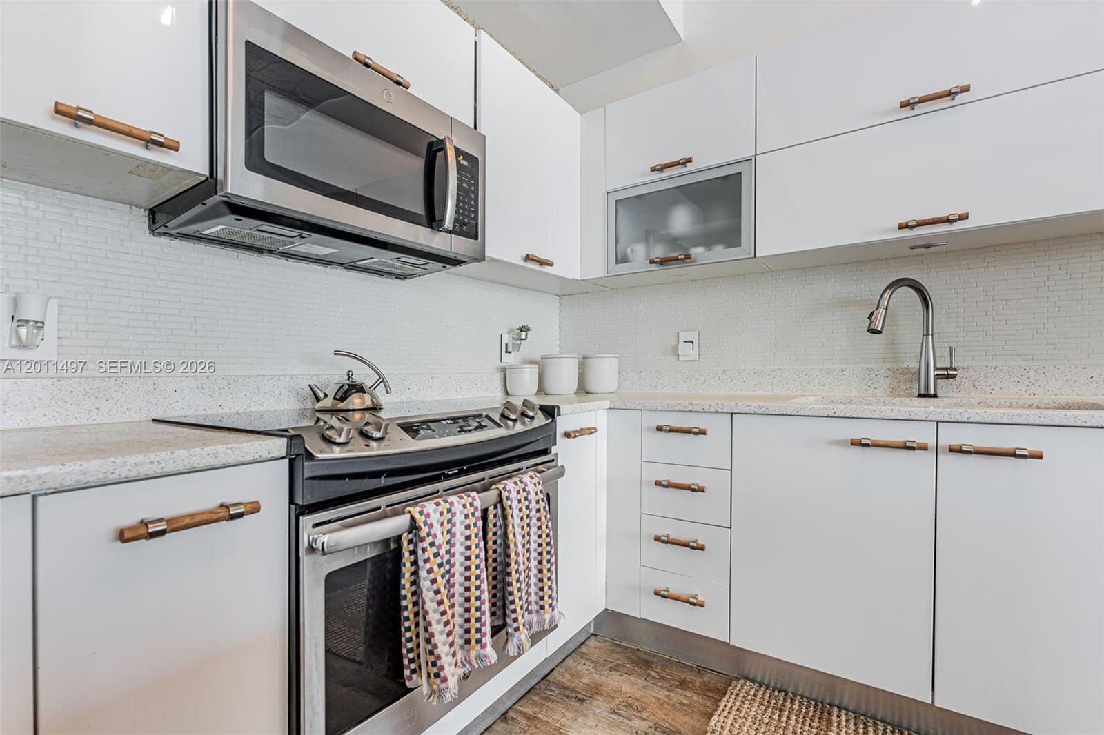 133 NE 2nd Avenue 1208 — photo 11