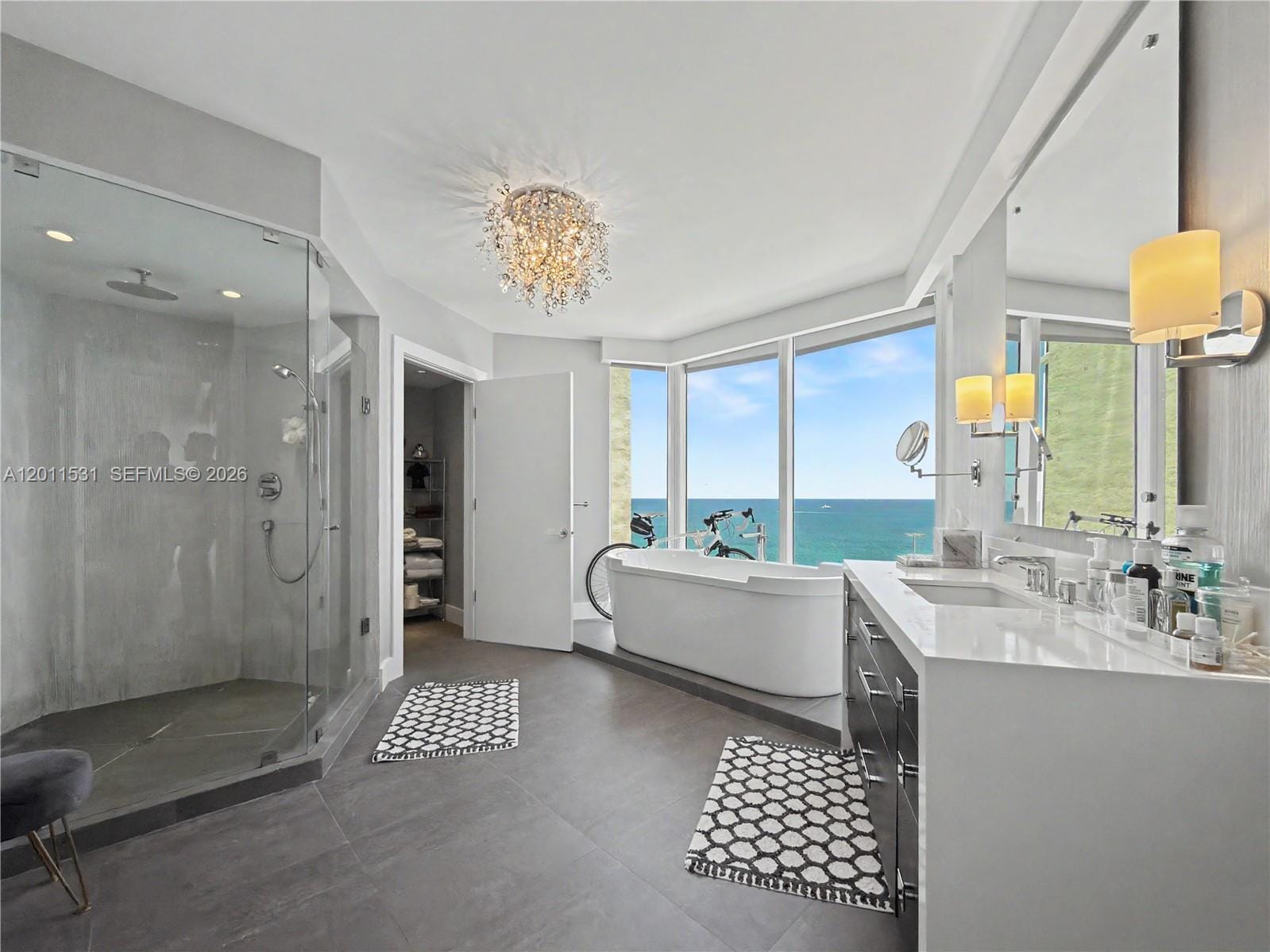 17555 Collins Avenue 2501, Sunny Isles Beach, FL 33160 photo 24