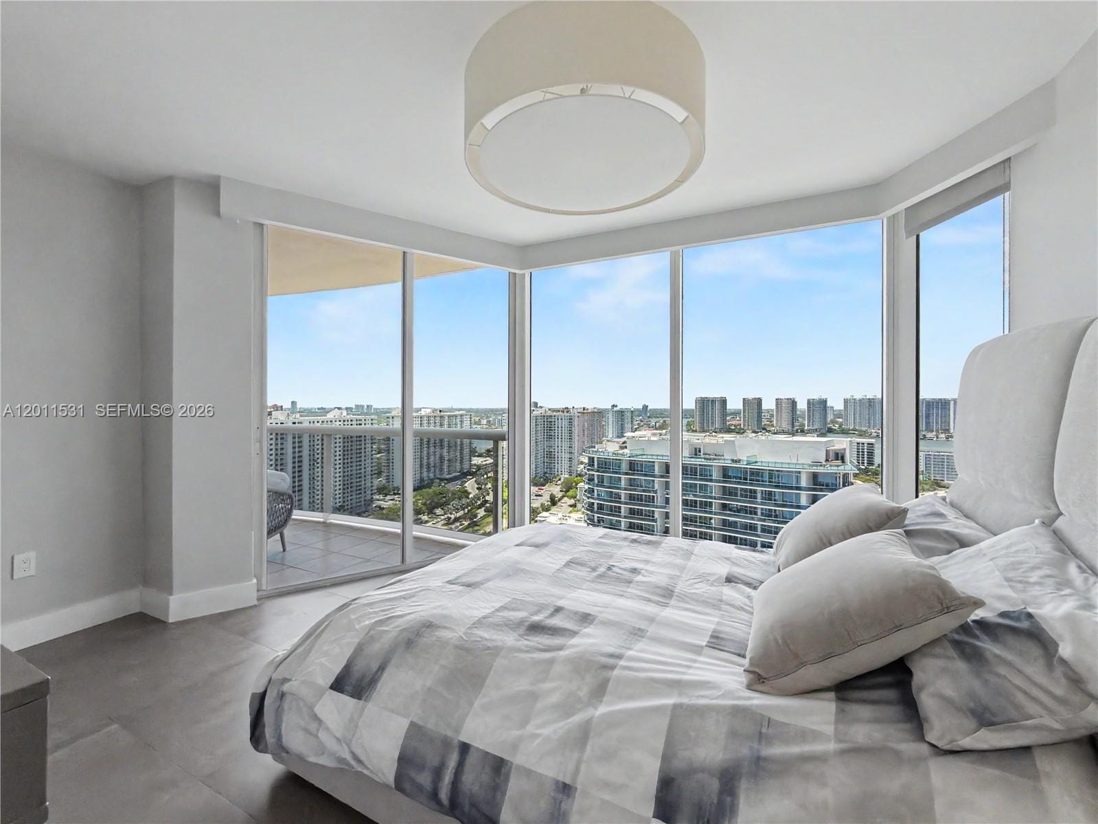 17555 Collins Avenue 2501, Sunny Isles Beach, FL 33160 photo 26
