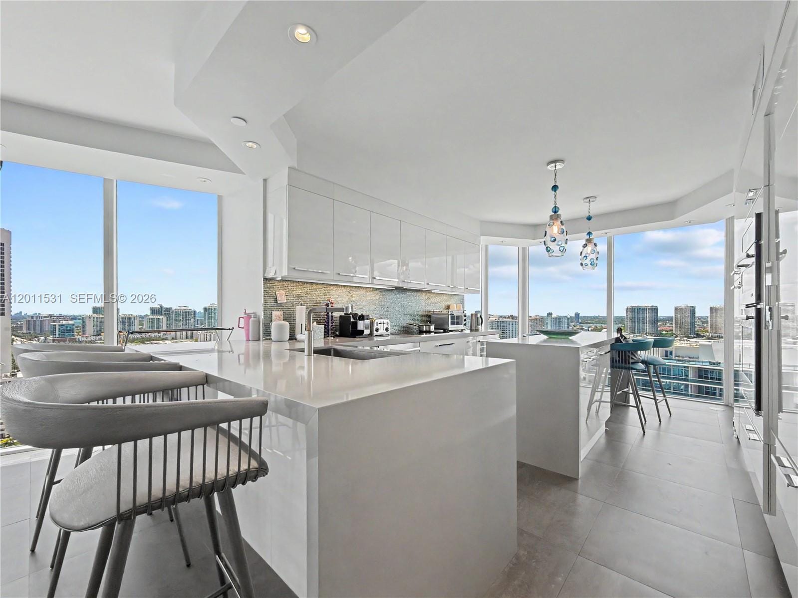17555 Collins Avenue 2501, Sunny Isles Beach, FL 33160 photo 7