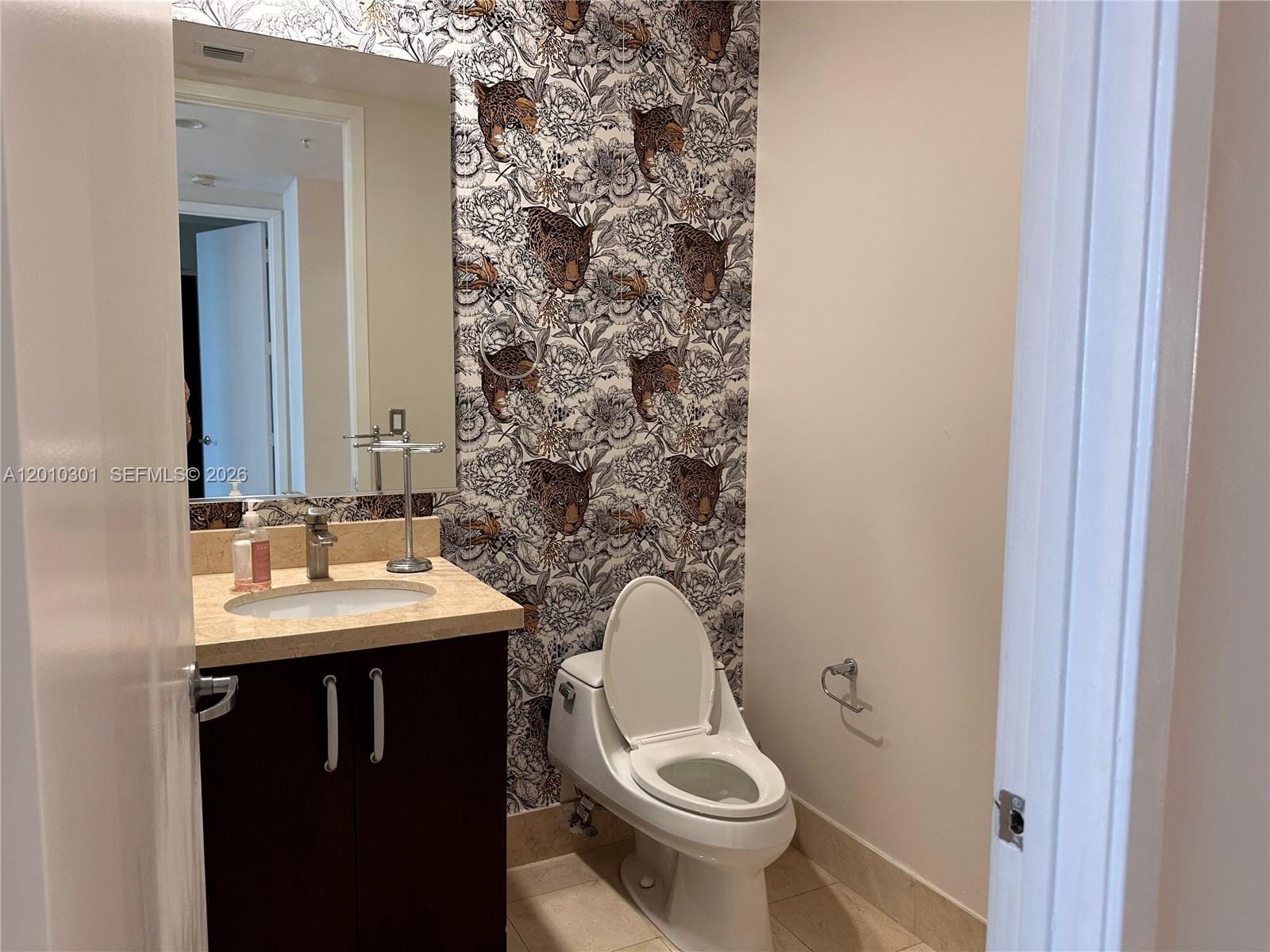 18101 Collins Avenue 3602, Sunny Isles Beach, FL 33160 photo 2