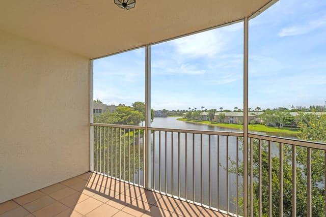 7763 Southampton Terrace 405, Southampton, Tamarac, FL