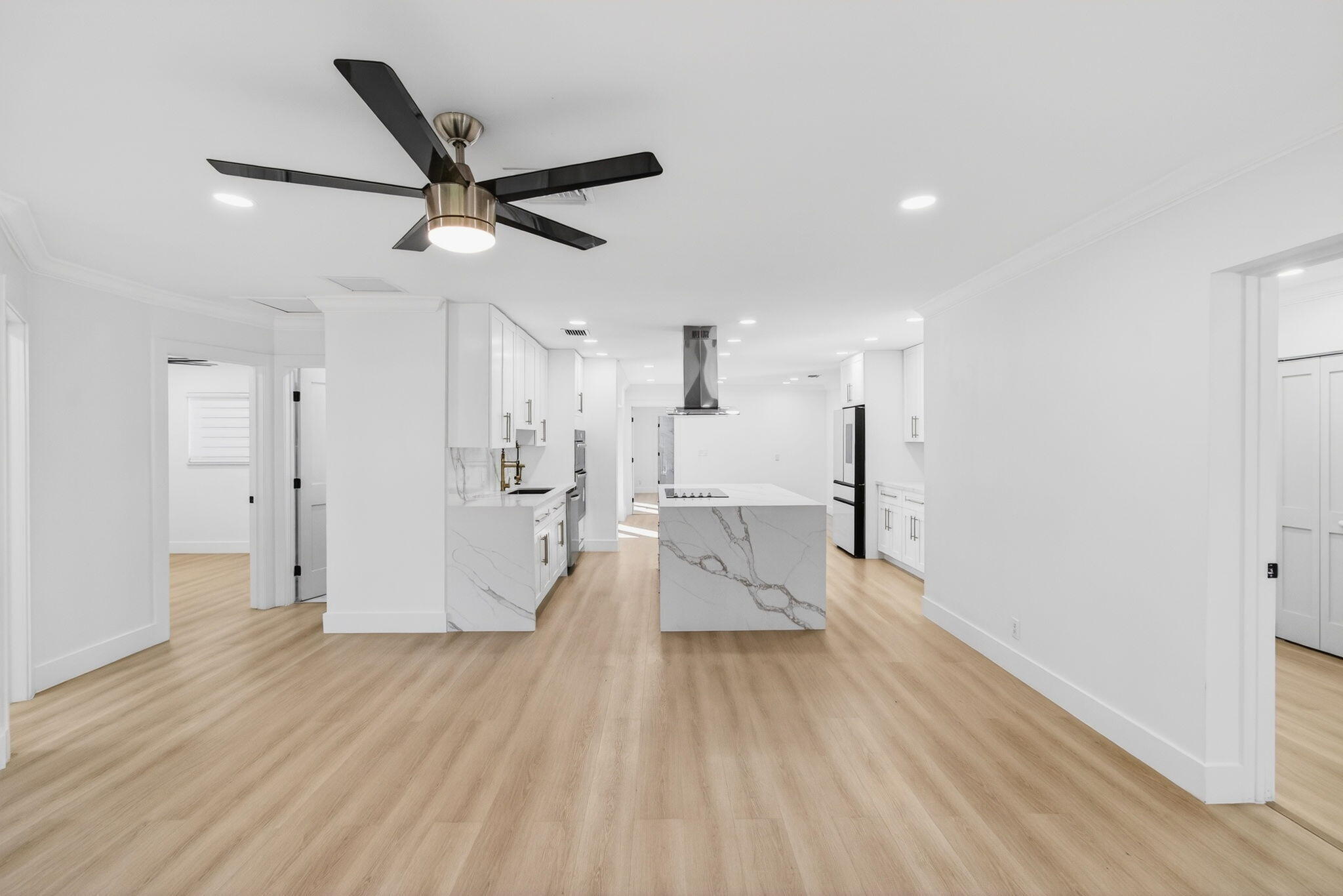 360 SW 2nd Street, Boca Raton, FL 33432 photo 11