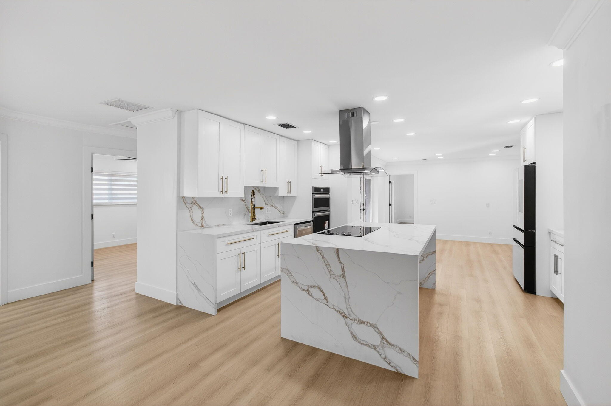 360 SW 2nd Street, Boca Raton, FL 33432 photo 16