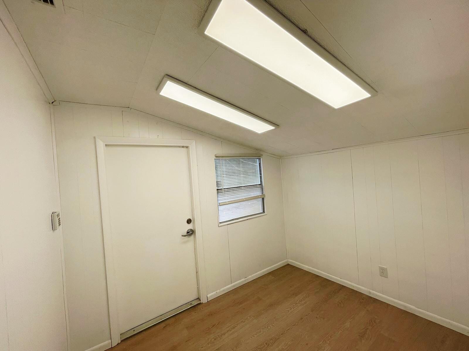 840 NW 33 Street — photo 11