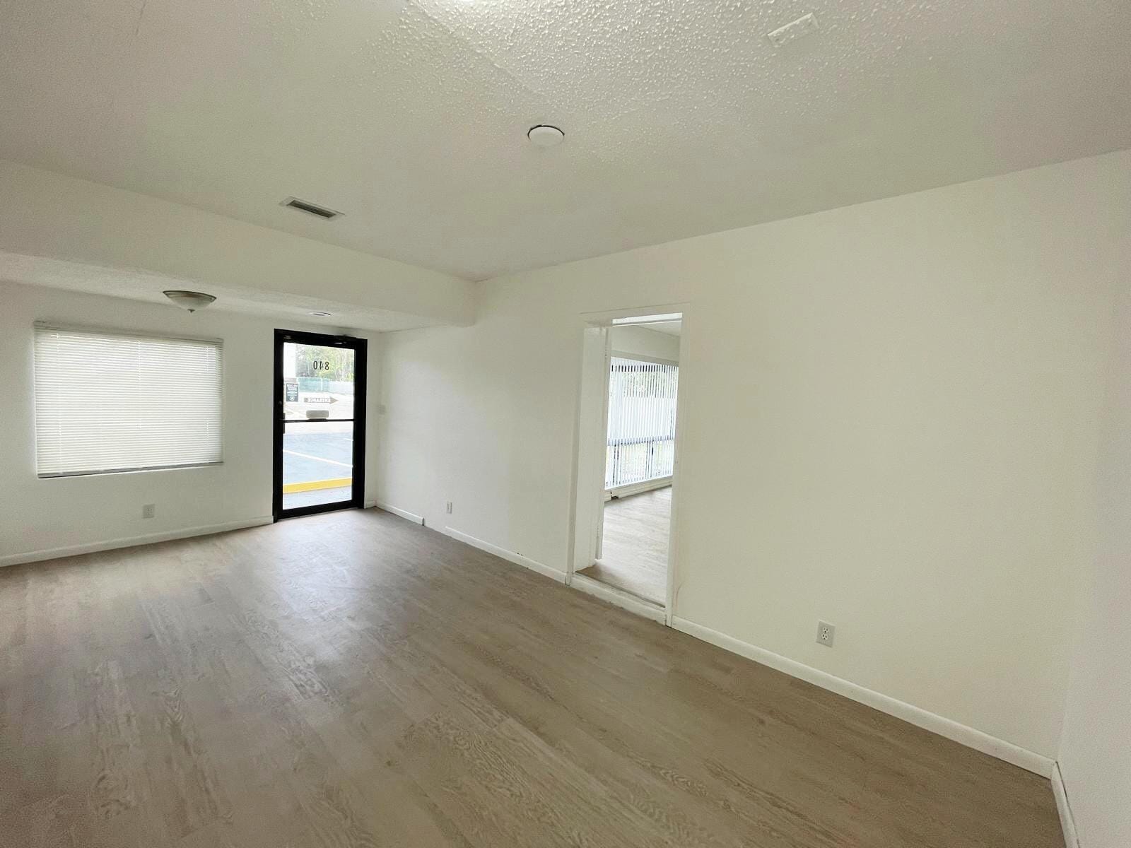 840 NW 33 Street — photo 6