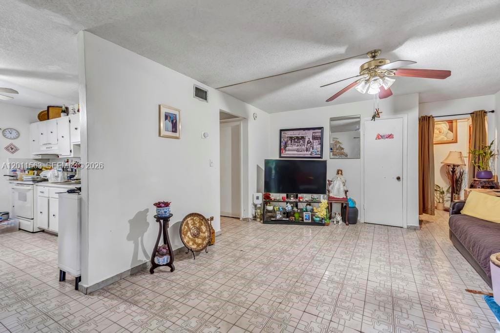 519 NW 10th Avenue, Miami, FL 33136 photo 20