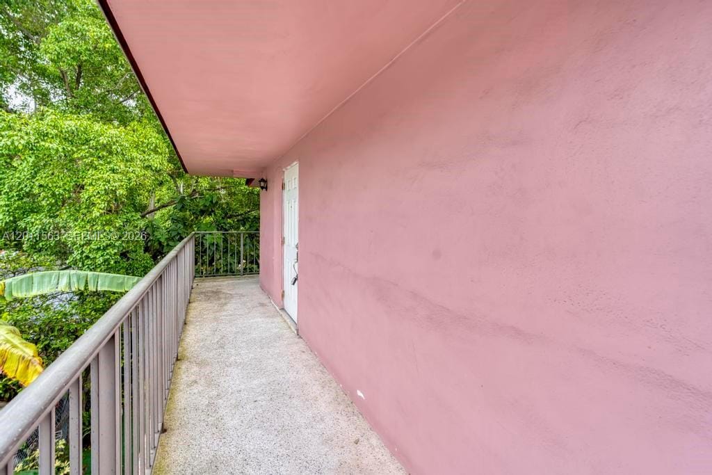 519 NW 10th Avenue — photo 3