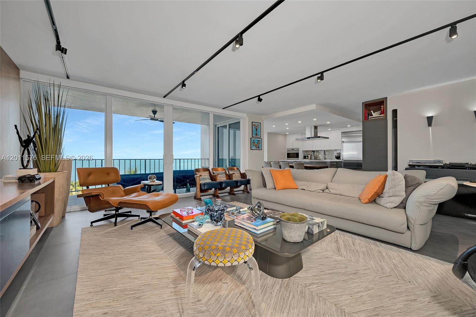 881 Ocean Drive 7D, Key Biscayne, FL 33149, Key Biscayne