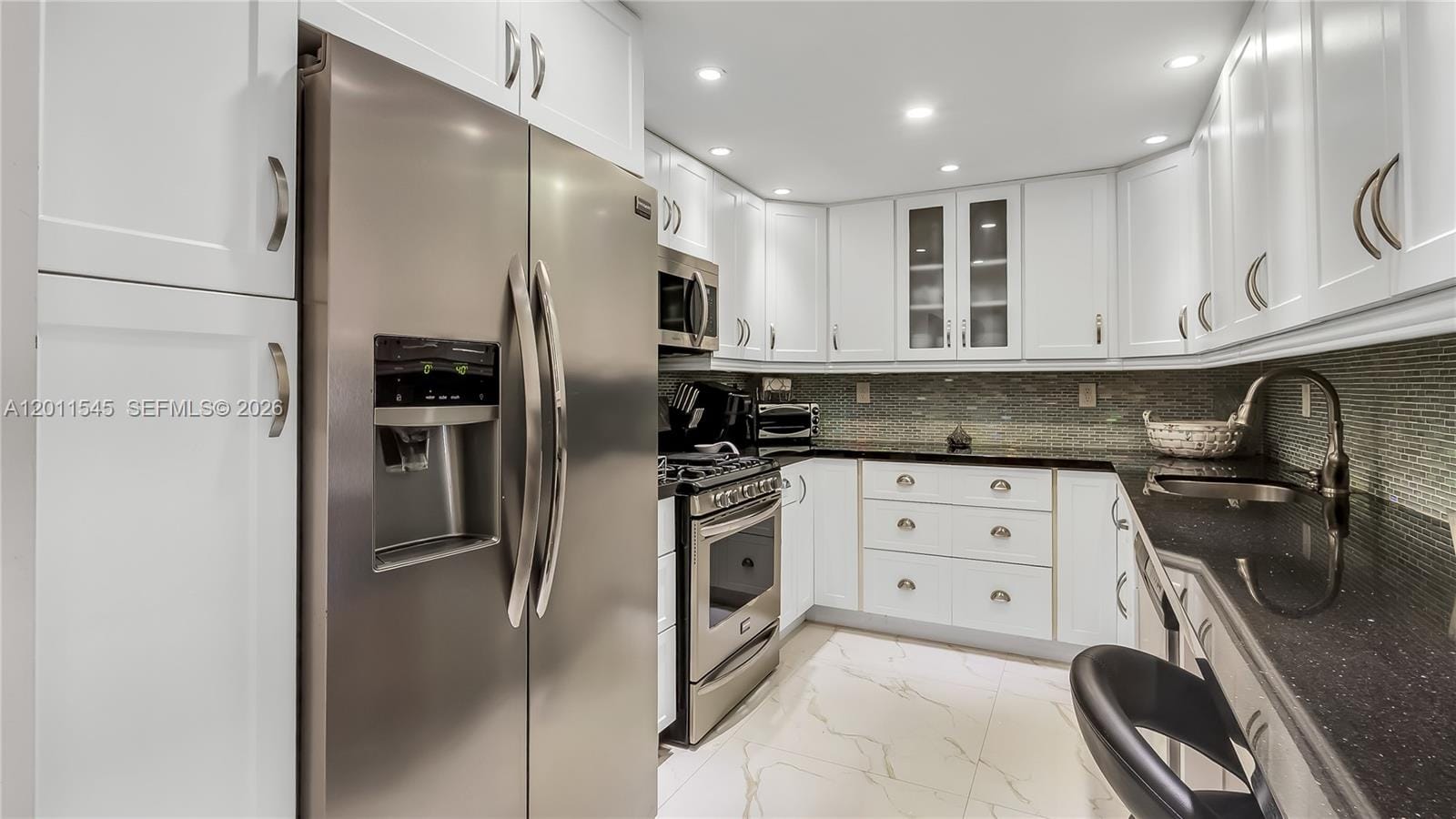 3140 S Ocean Drive 2411 — photo 12