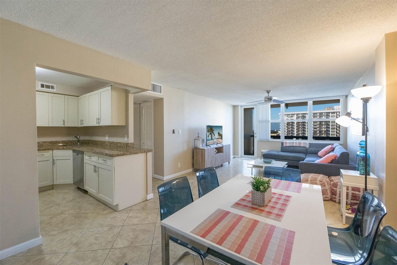 305 N Pompano Beach Boulevard 1403, Pompano Beach, FL 33062 photo 2