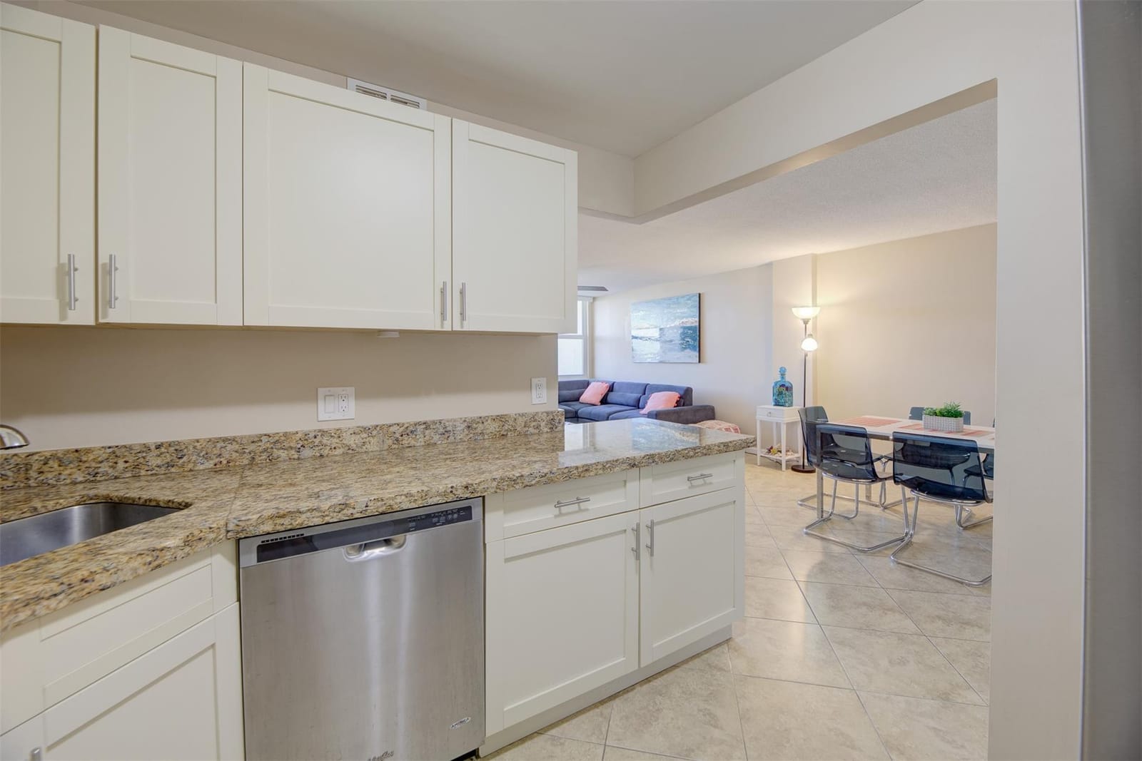 305 N Pompano Beach Boulevard 1403, Pompano Beach, FL 33062 photo 3