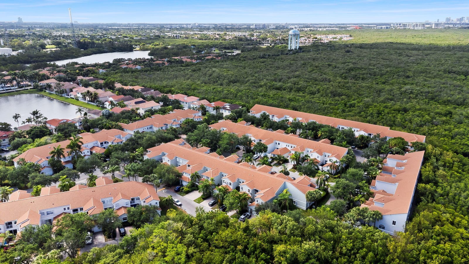931 Lemonwood Court, Hollywood, FL 33019 photo 21